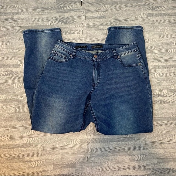 Poetic Justice Verla True Boyfriend Straight Fit Jean - Picture 2 of 12